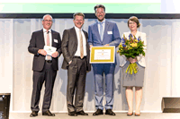 The HARTING Technology Group received the Railsponsible CSR Award from Railsponsible
