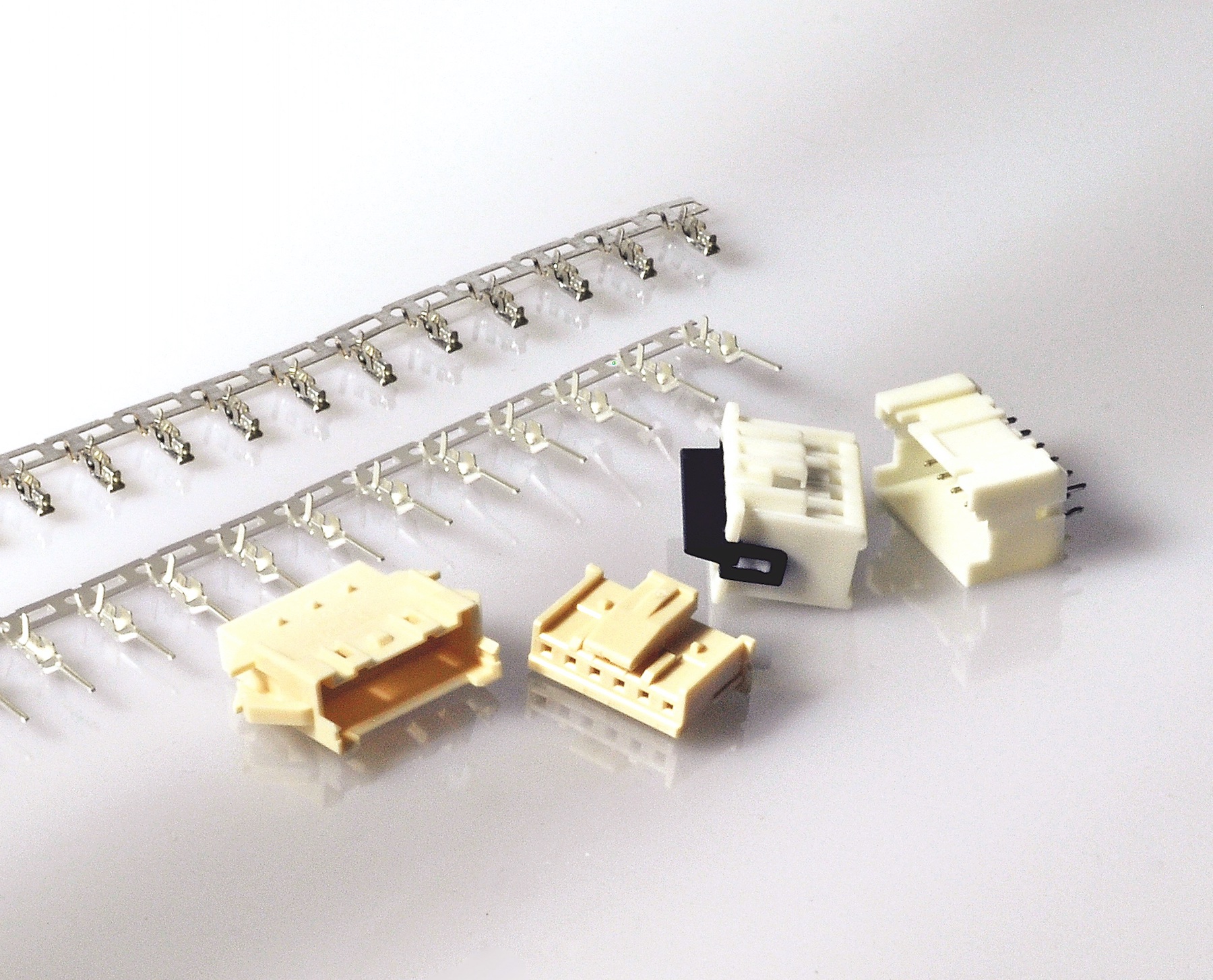 sensor-input connector products from TE Connectivity