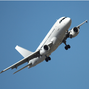 commercial jetliner