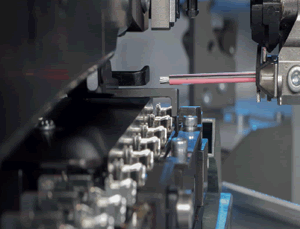 TE's new aluminum-F-crimp allows for fully automated processing with standard machines.